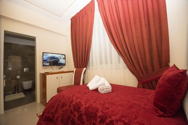Hotel Vila Tako (Tirana)
